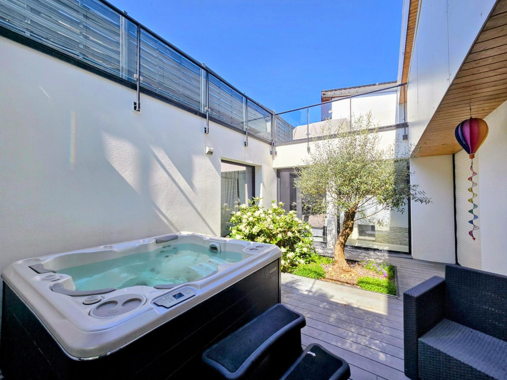 Rouen Centre Avec Sauna - Jacuzzi - Parking - 5 Etoiles Εξωτερικό φωτογραφία